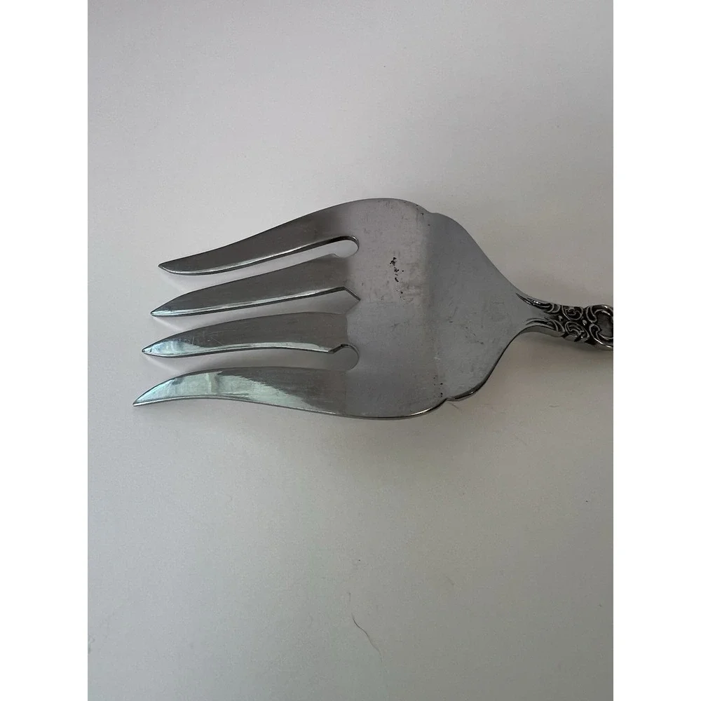 Oneida stainless steel
